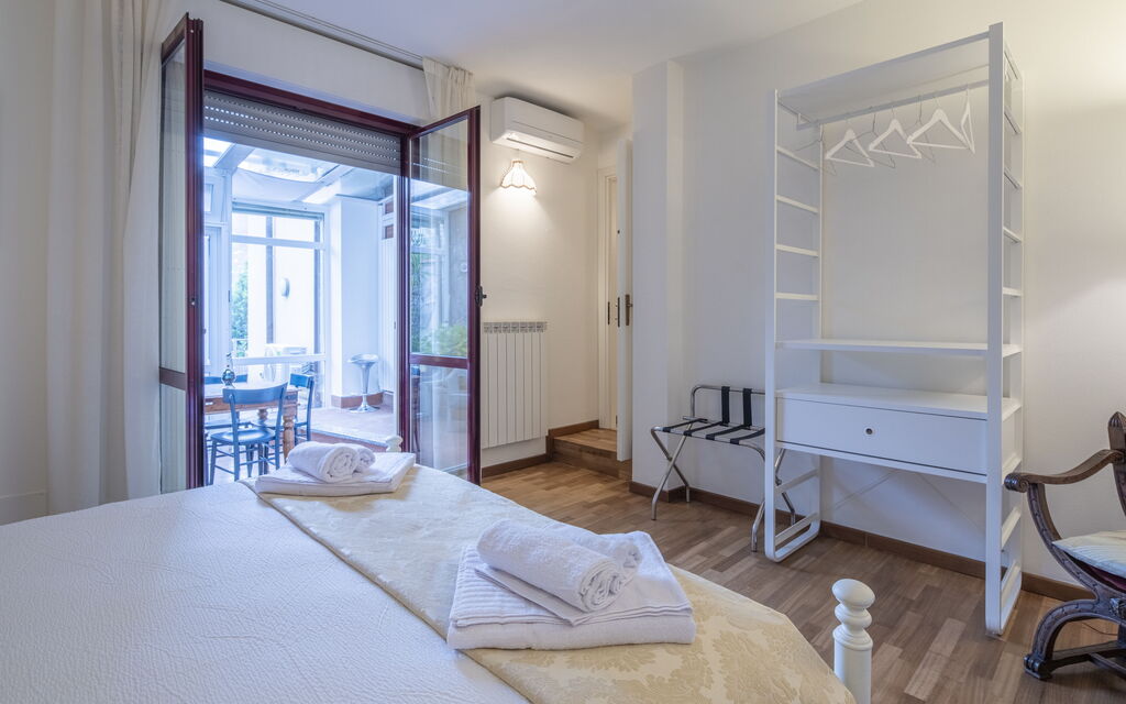 Bonaria Boutique House Ac, Wifi, Cinque Terre: Autunno, Camera da letto, Estate, Primavera