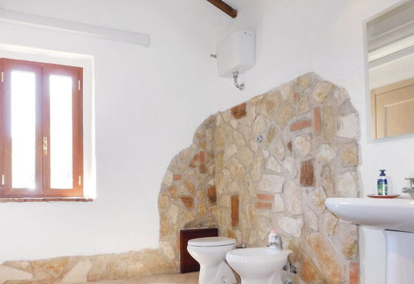 Casa Gelsomino: Autumn, Bathroom, Spring, Summer