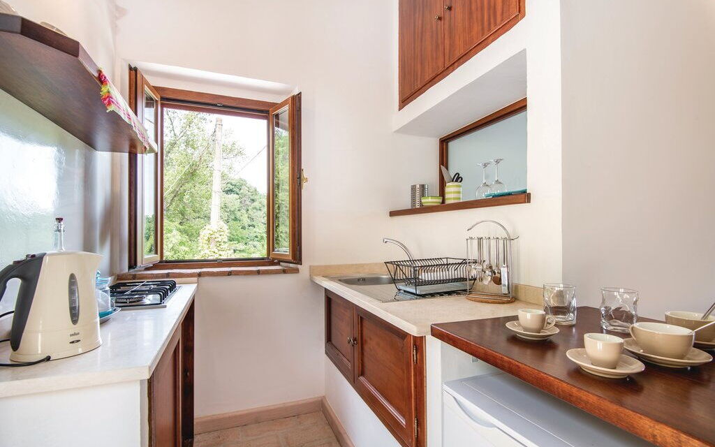 Casa Gelsomino: Autumn, Kitchen, Spring, Summer