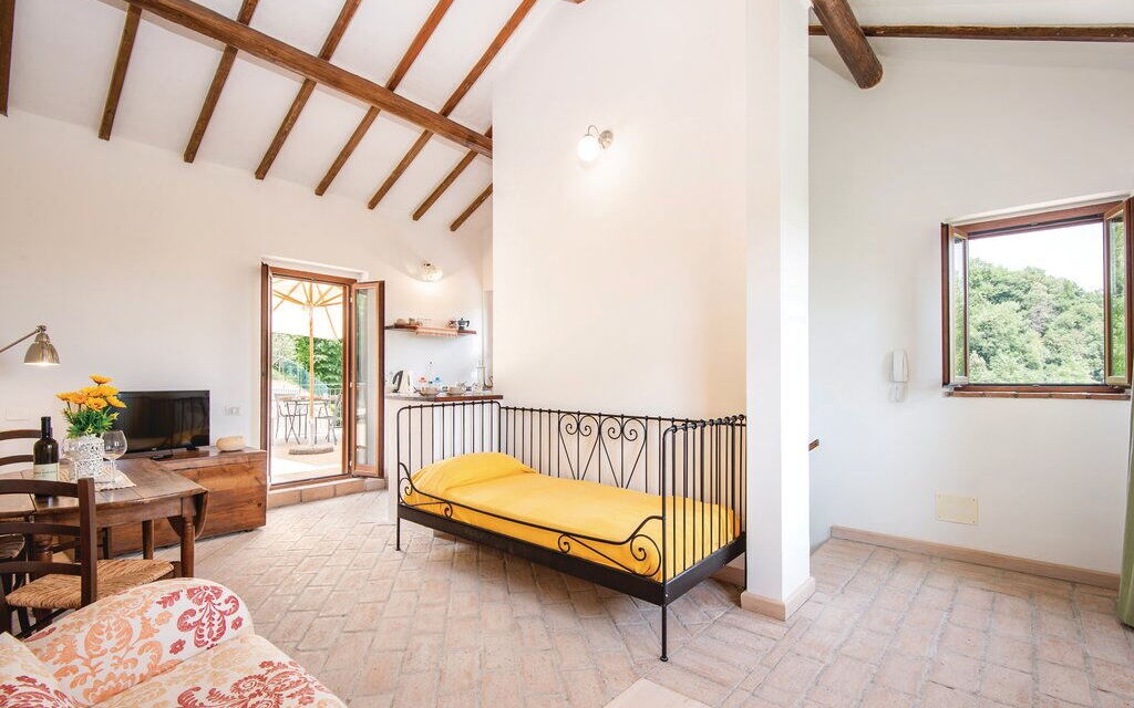 Casa Gelsomino: Autumn, Dining Room, Living Room, Spring, Summer