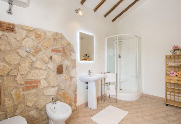 Casa Rosmarino, Ac, Wifi, Narni: Autumn, Bathroom, Spring, Summer