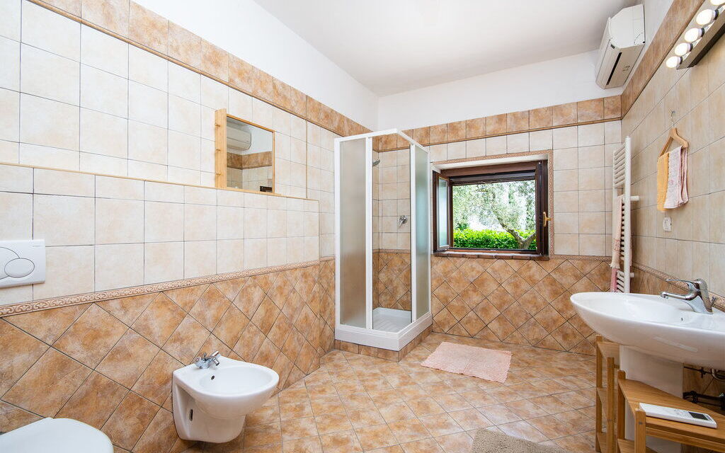 Casa Alloro, Ac, Wifi, Narni: Autunno, Bagno, Estate, Primavera