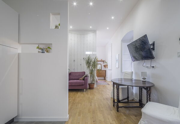 Central Cozy Nest With Parking, Bogliasco: Autumn, Living Room, Spring, Summer