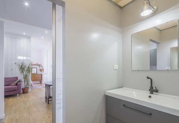 Central Cozy Nest With Parking, Bogliasco: Autumn, Bathroom, Spring, Summer