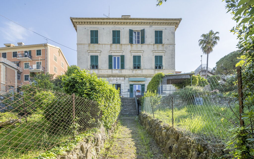 Central Cozy Nest With Parking, Bogliasco: Autunno, Estate, Esterni, Primavera