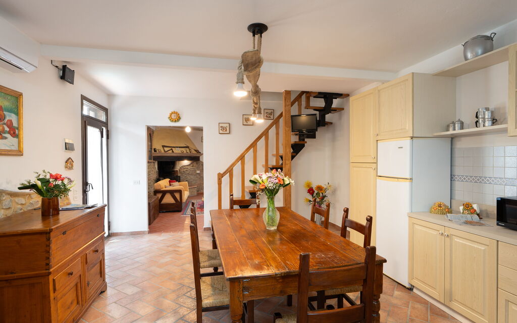 Villa Il Goro: Cucina, Sala da pranzo