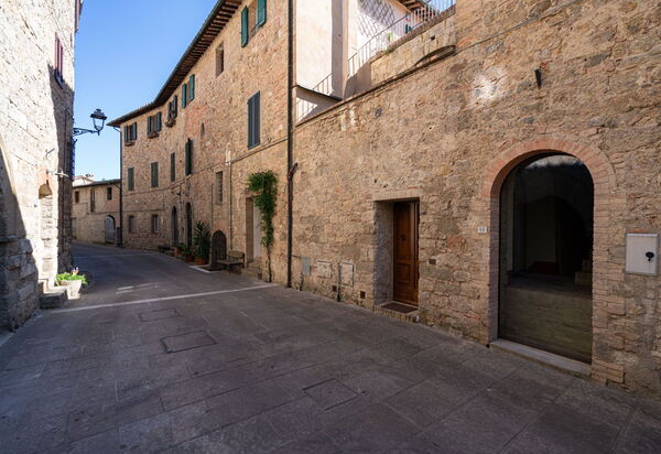 Mensano Old Town Apartment: Autunno, Estate, Esterni, Primavera