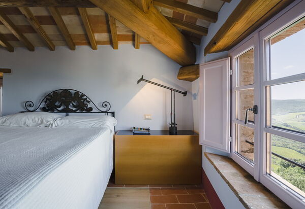 Mensano Old Town Apartment: Autunno, Camera da letto, Estate, Primavera