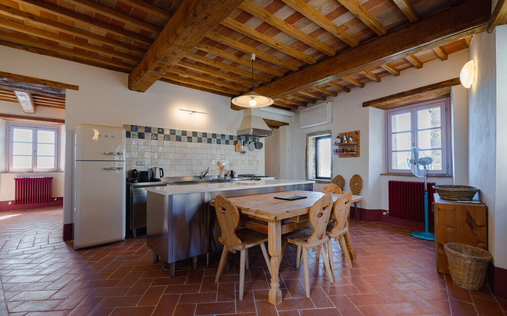 Mensano Old Town Apartment: Autumn, Kitchen, Spring, Summer