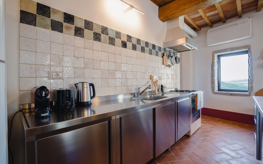 Mensano Old Town Apartment: Autumn, Kitchen, Spring, Summer