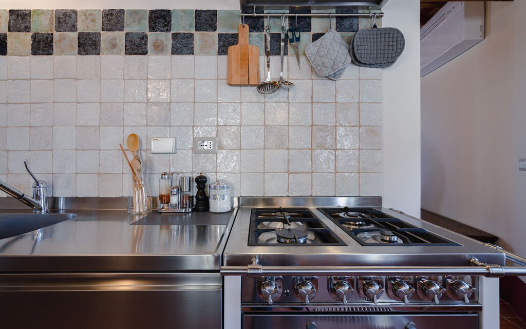 Mensano Old Town Apartment: Autumn, Kitchen, Spring, Summer