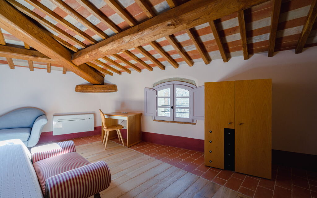 Mensano Old Town Apartment: Autumn, Bedroom, Spring, Summer