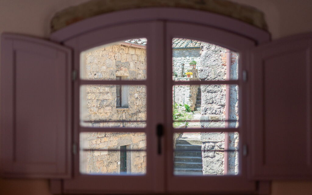 Mensano Old Town Apartment: Autumn, Other Room, Spring, Summer