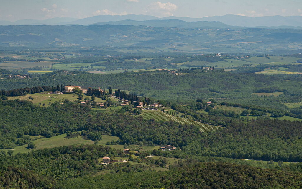 Mensano Old Town Apartment: Autumn, Scenic View, Spring, Summer