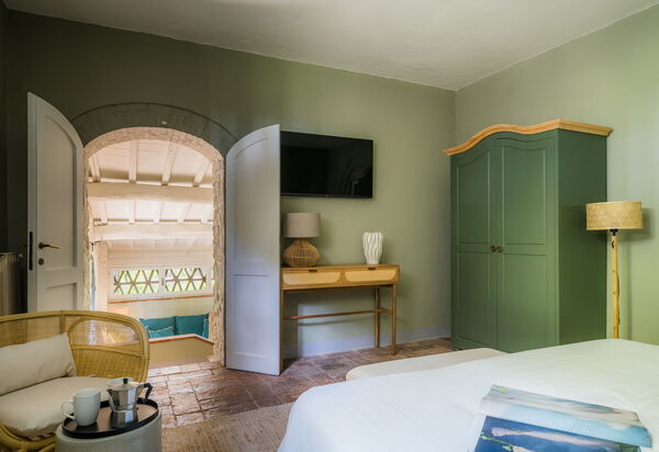 Relais Badia a Passignano: Autunno, Camera da letto, Estate, Primavera