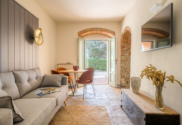 Relais Badia a Passignano: Autunno, Estate, Primavera, Soggiorno