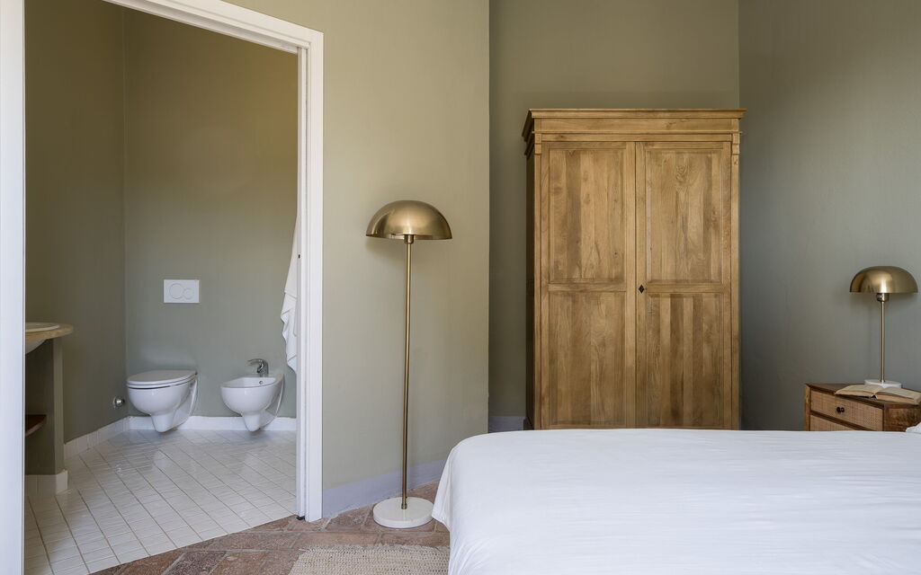 Relais Badia a Passignano - : Autunno, Camera da letto, Estate, Primavera