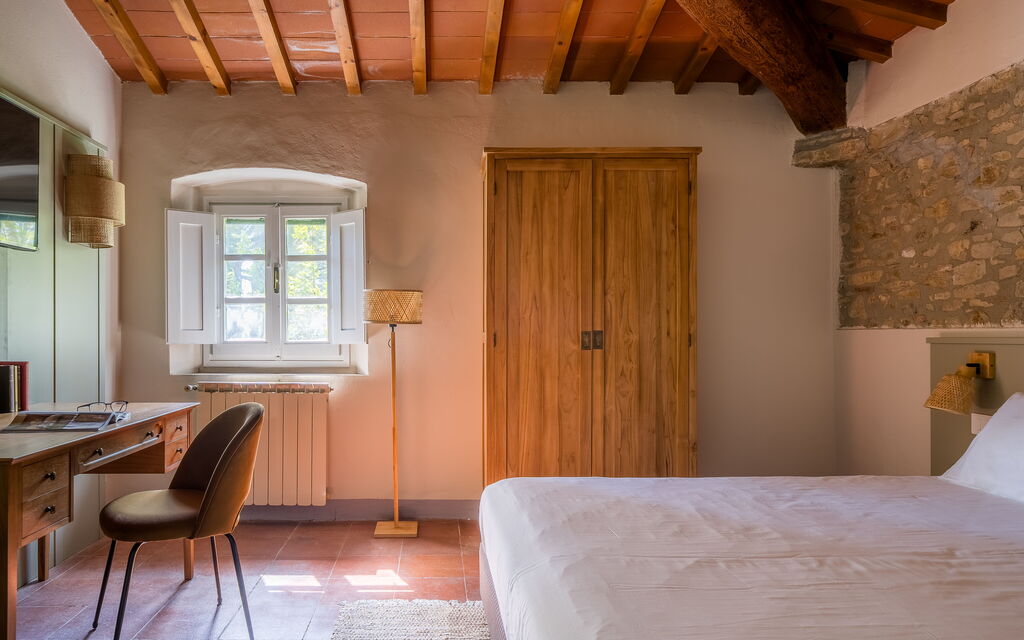 Relais Badia a Passignano - : Autumn, Bedroom, Spring, Summer