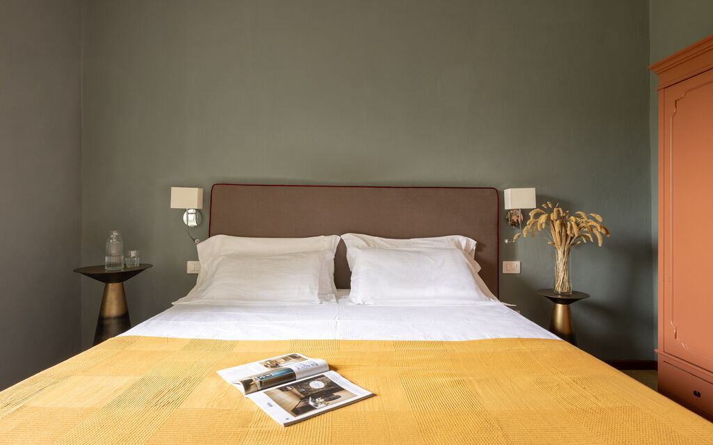 Relais Badia a Passignano - : Autunno, Camera da letto, Estate, Primavera