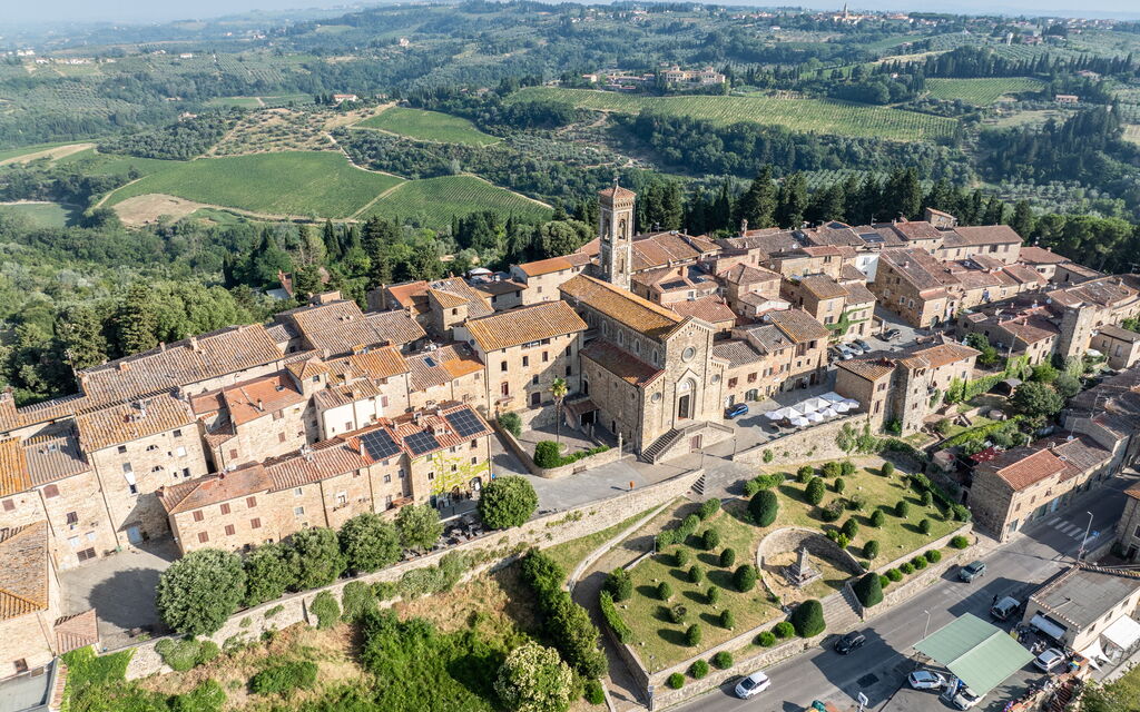 Relais Badia a Passignano: all'aperto, Attività, Autunno, Estate, Primavera