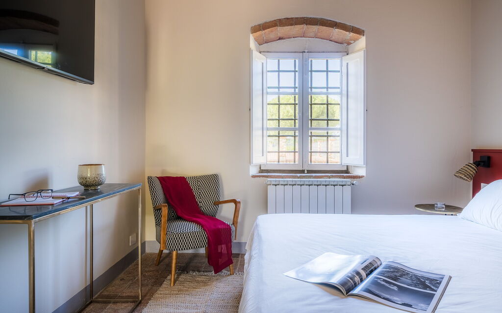 Relais Badia a Passignano - : Autunno, Camera da letto, Estate, Primavera