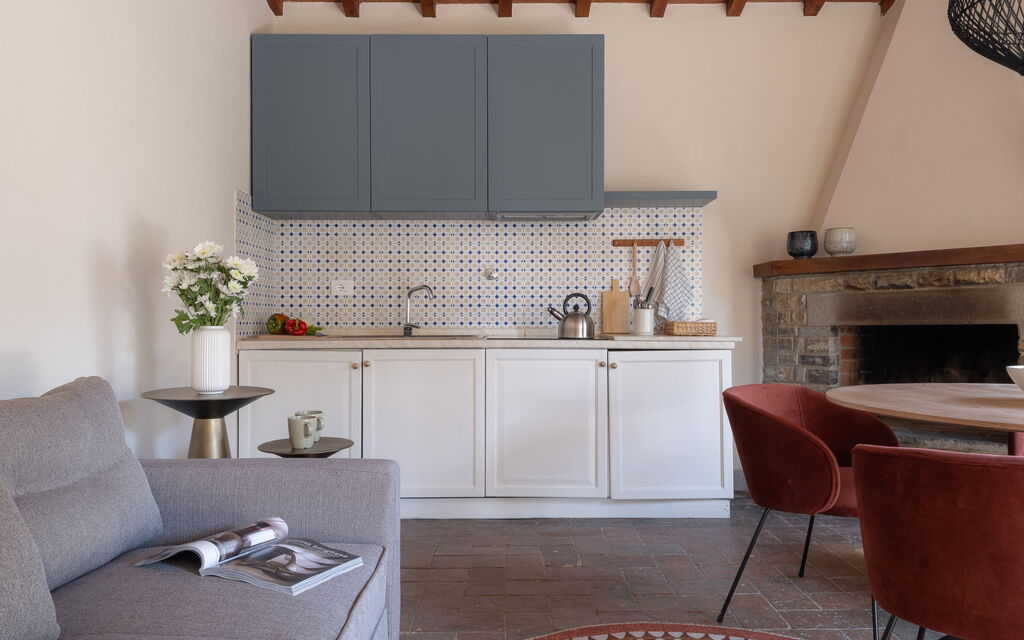 Relais Badia a Passignano - : Autunno, Cucina, Estate, Primavera, Soggiorno