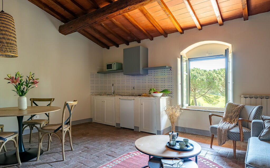 Relais Badia a Passignano - : Autunno, Cucina, Estate, Primavera, Soggiorno