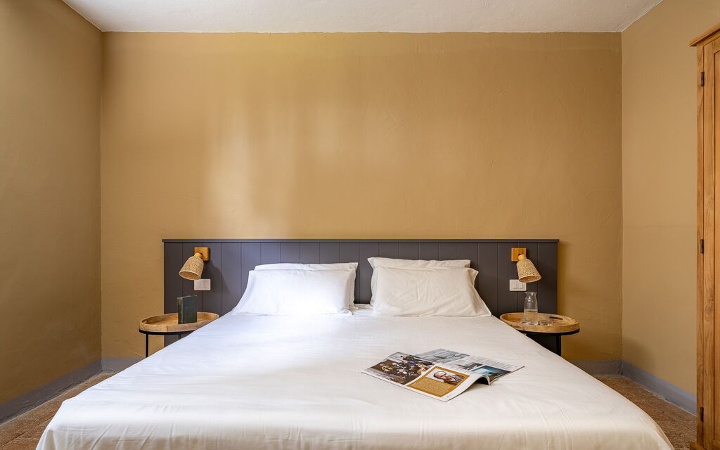 Relais Badia a Passignano - : Autunno, Camera da letto, Estate, Primavera