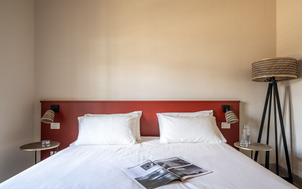 Relais Badia a Passignano - : Autunno, Camera da letto, Estate, Primavera