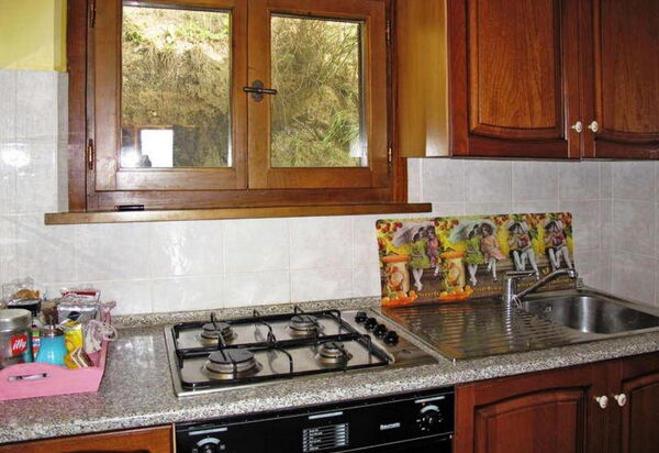 Podere Calderuccio La Pineta: Autumn, Kitchen, Spring, Summer