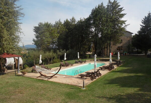 Podere Calderuccio La Pineta: Autumn, Pool, Spring, Summer