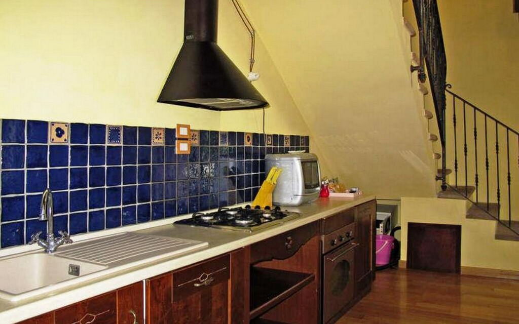 Podere Calderuccio La Pineta: Autumn, Kitchen, Spring, Summer