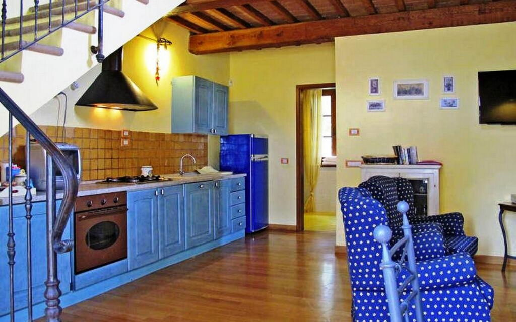 Podere Calderuccio La Pineta: Autumn, Kitchen, Spring, Summer