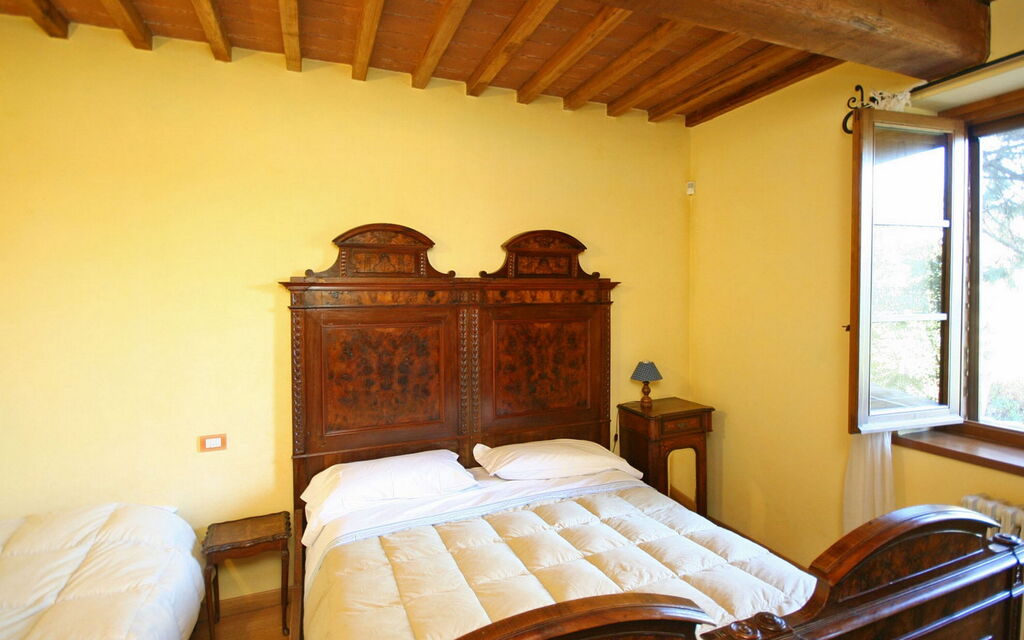 Podere Calderuccio La Pineta: Autumn, Bedroom, Spring, Summer