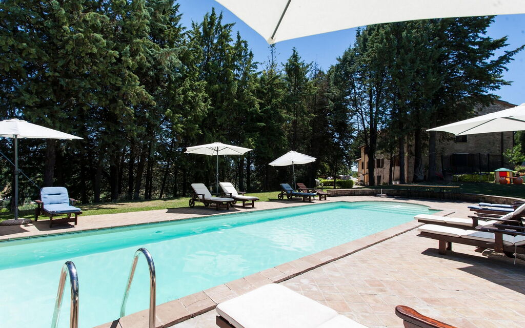 Podere Calderuccio La Pineta: Autumn, Pool, Spring, Summer