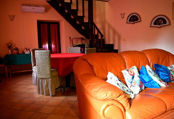 Casa Carletto, Abruzzo: Autunno, Estate, Primavera, Soggiorno