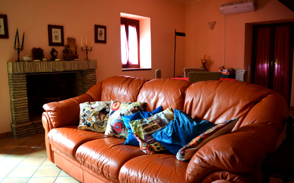 Casa Carletto, Abruzzo: Autumn, Spring, Summer