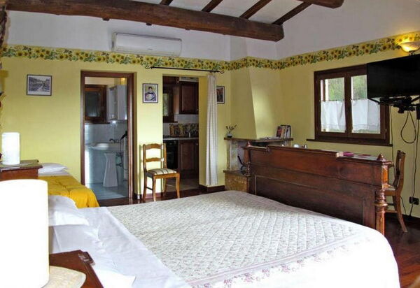 Dependace La Pineta, Ac, Wifi, Perugia: Autunno, Estate, Primavera, Soggiorno