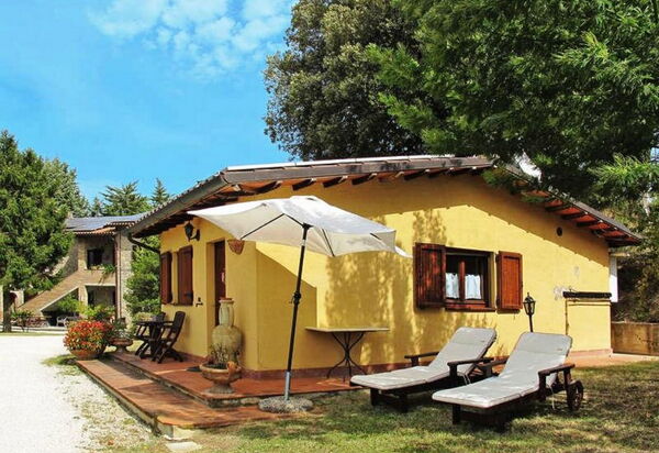 Dependace La Pineta, Ac, Wifi, Perugia: Autunno, Entrata Principale, Estate, Primavera