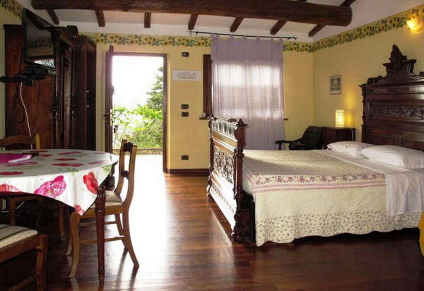 Dependace La Pineta, Ac, Wifi, Perugia: Autunno, Estate, Primavera, Soggiorno