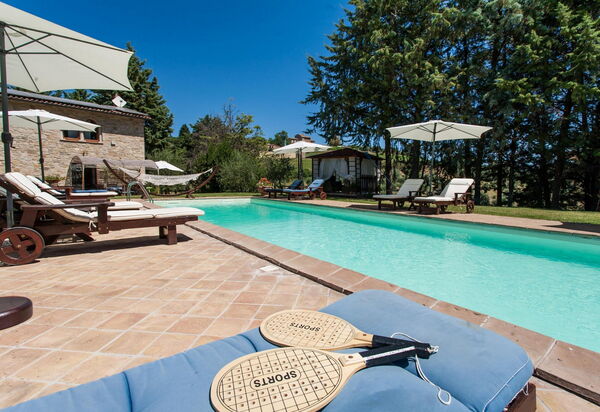 Dependace La Pineta, Ac, Wifi, Perugia: Piscina