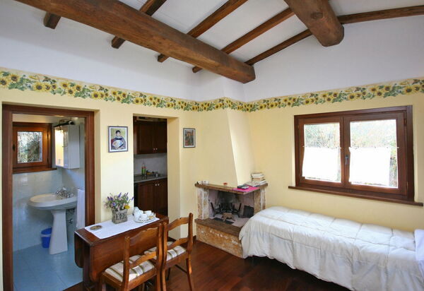 Dependace La Pineta, Ac, Wifi, Perugia: Autunno, Estate, Primavera, Soggiorno