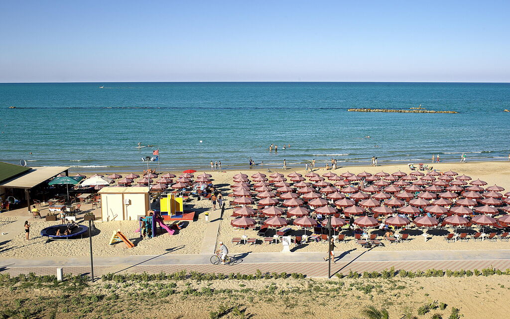 Residence Roseto, Pool, Seaview, Abruzzo: all'aperto, Attività, Autunno, Estate, Primavera