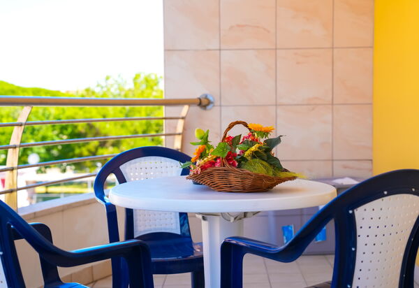 Residence Villarosa Pool And Beach: Autunno, Balcone / Terrazza / Patio, Estate, Primavera