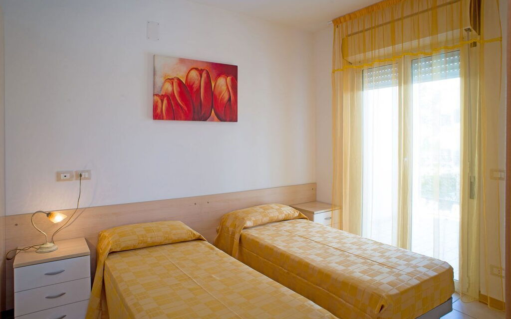 Tortoreto Apartment Close To The Sea, Ac,wi -fi - : Autunno, Camera da letto, Estate, Primavera