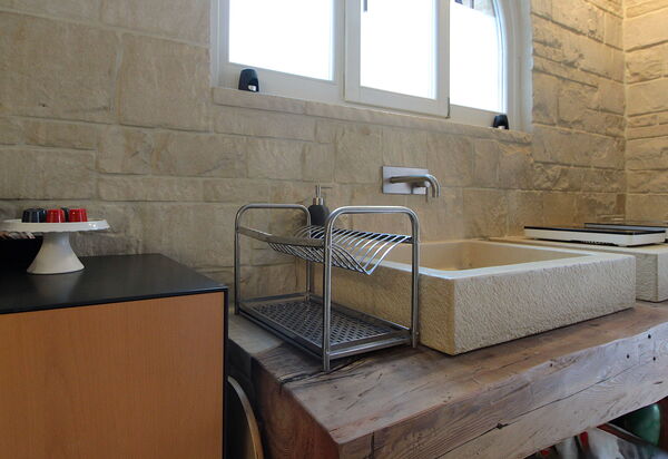 Design Loft, Romantic Retreat, Feltre: Autumn, Kitchen, Spring, Summer