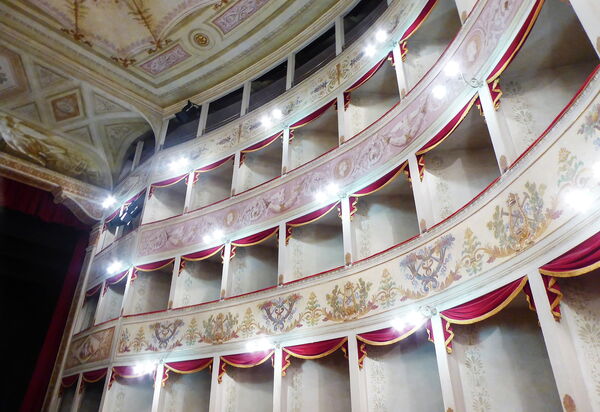 Design Loft, Romantic Retreat, Feltre: Activities, Autumn, Outdoor, Spring, Summer