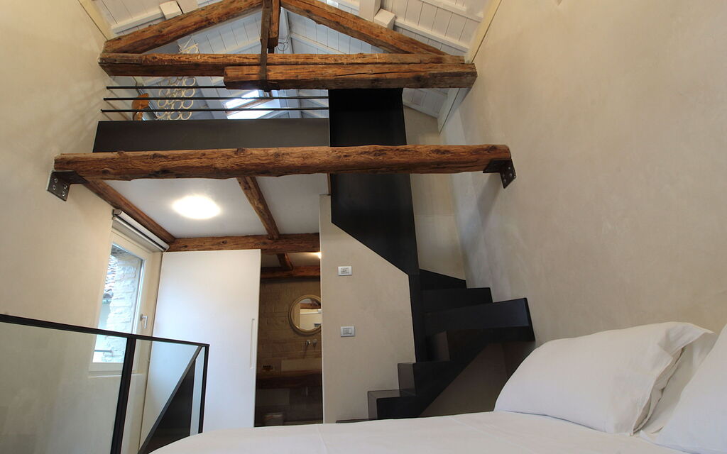 Design Loft, Romantic Retreat, Feltre: Autunno, Estate, Primavera