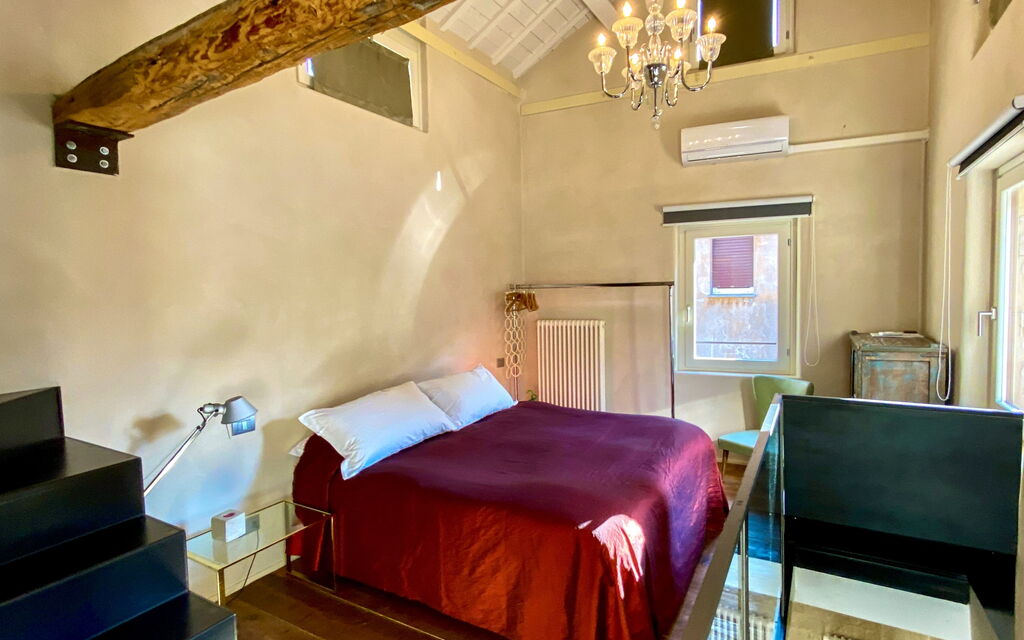 Design Loft, Romantic Retreat, Feltre: Autunno, Camera da letto, Estate, Primavera