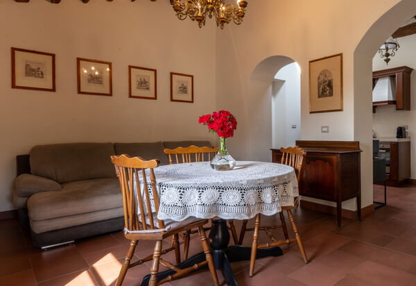 Tenuta i Mandorli, Pool, Wifi, Peccioli: Autunno, Estate, Primavera, Sala da pranzo, Soggiorno